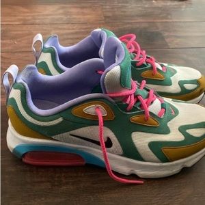 Nike Air 200 Sneakers